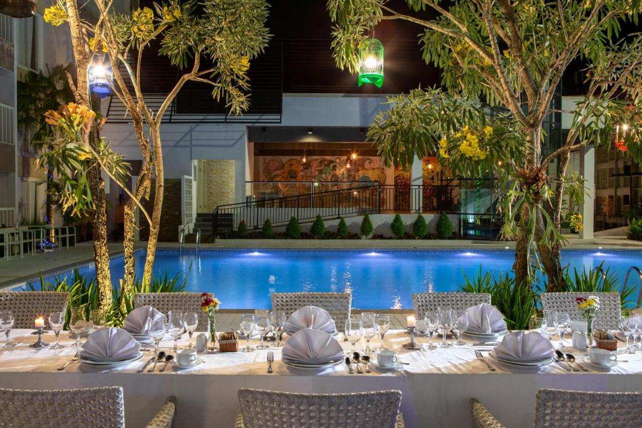 Sahid Raya Hotel & Convention Yogyakarta Maguwo Екстериор снимка