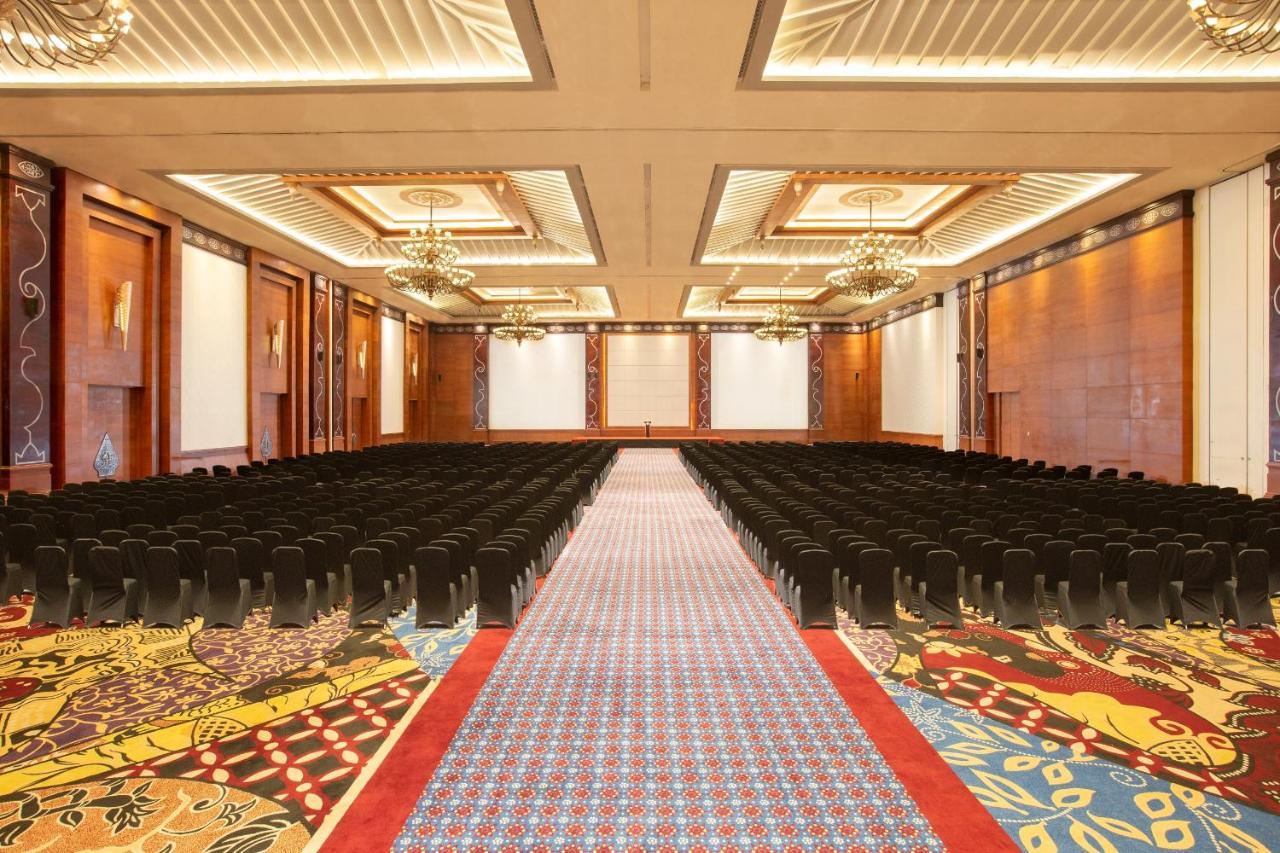 Sahid Raya Hotel & Convention Yogyakarta Maguwo Екстериор снимка