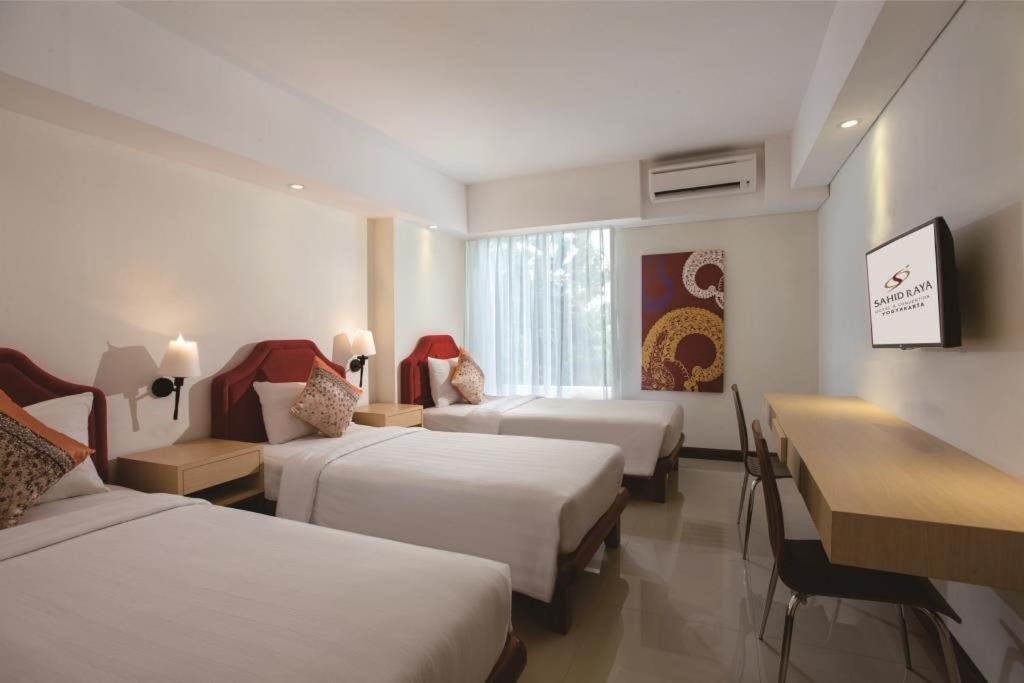Sahid Raya Hotel & Convention Yogyakarta Maguwo Екстериор снимка
