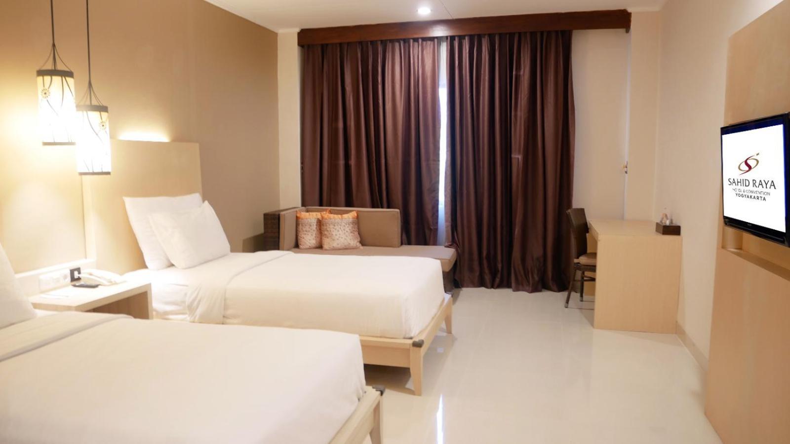 Sahid Raya Hotel & Convention Yogyakarta Maguwo Екстериор снимка