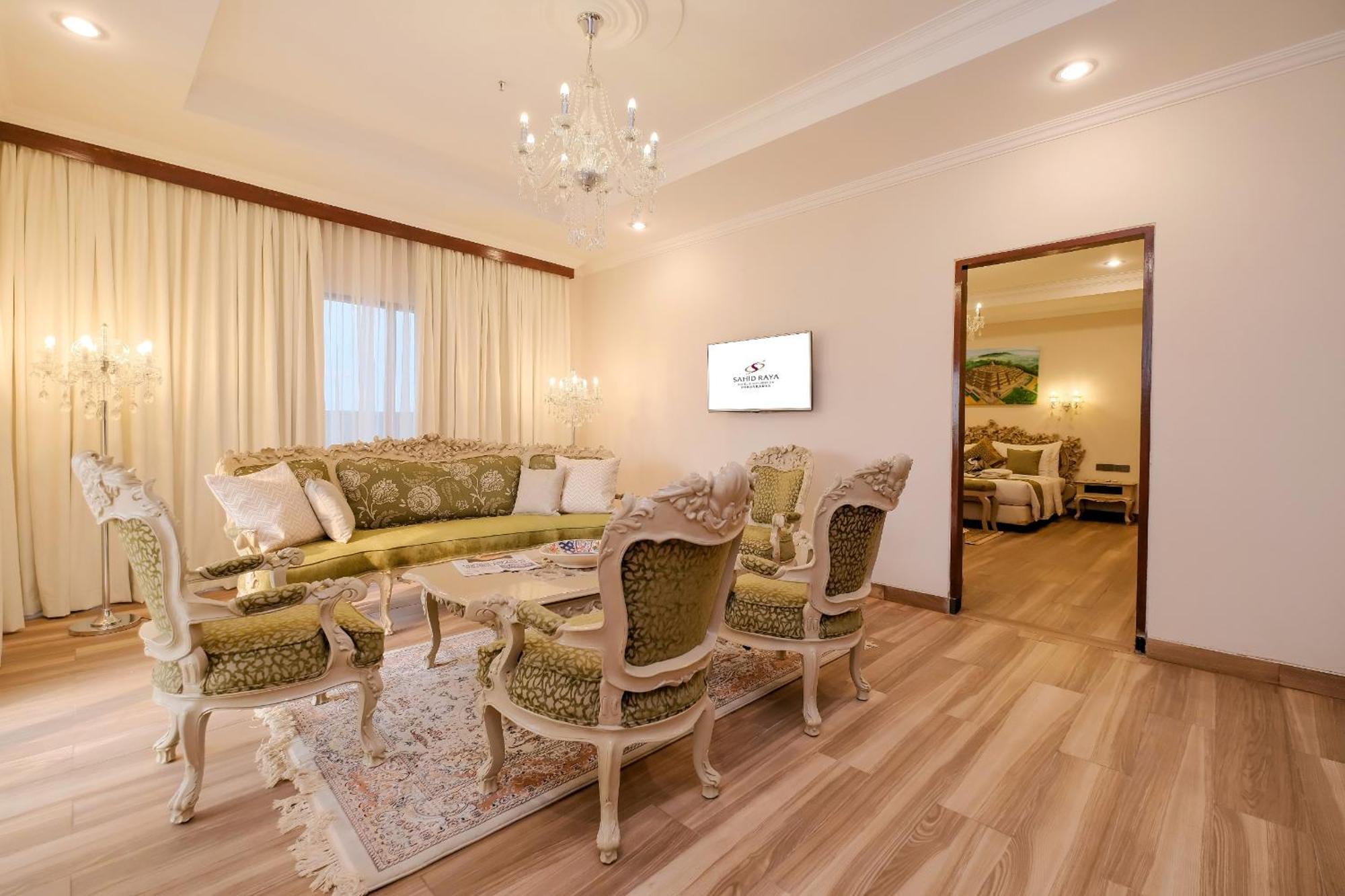 Sahid Raya Hotel & Convention Yogyakarta Maguwo Екстериор снимка